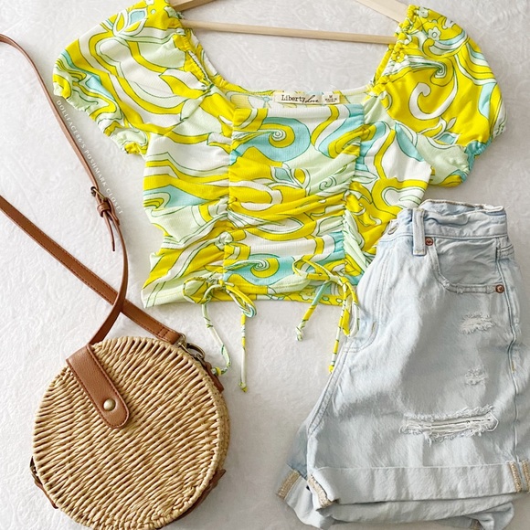 Liberty Love Tops - NWT Colorful Vintage 70’s Styled Cropped Drawstring Top